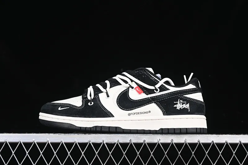All categories Nk SB Dunk Series Nk SB Dunk Low High-end customized low-top sneakers Nk SB Dunk Low Stussy co-branded strap embroidered black hook Anniversary high-end customized low-top casual sneakers YX5066-241